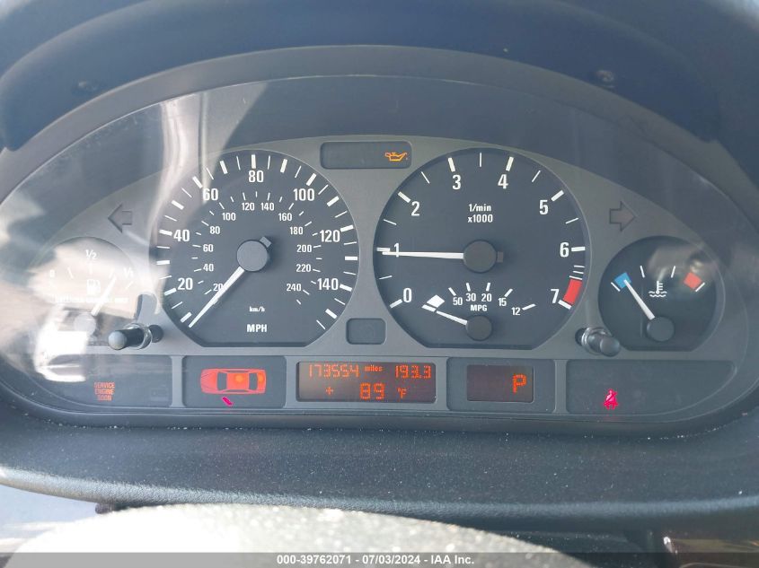 2004 BMW 325Xi VIN: WBAEU33454PR11266 Lot: 39762071