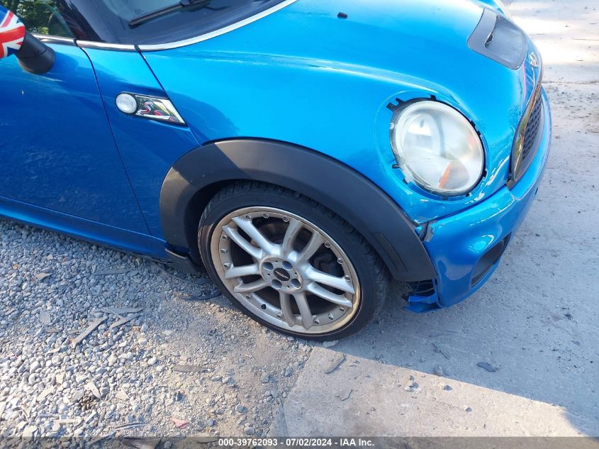 2008 Mini Cooper S VIN: WMWMF73538TT90860 Lot: 39762093