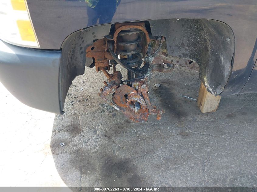 2011 Chevrolet Silverado 1500 K1500 VIN: 1GCRKPEA4BZ316723 Lot: 39762263