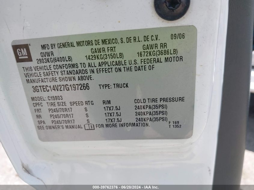 2007 GMC Sierra 1500 Classic Work Truck VIN: 3GTEC14V27G197266 Lot: 39762376