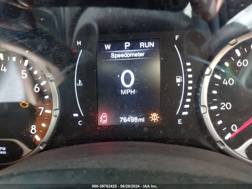 2018 Jeep Renegade Latitude VIN: ZACCJABB4JPH82085 Lot: 39762425