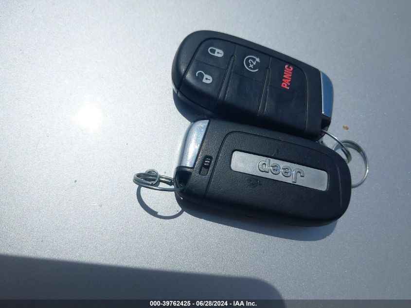 2018 Jeep Renegade Latitude VIN: ZACCJABB4JPH82085 Lot: 39762425