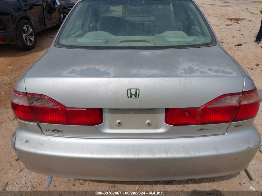 1HGCG5652XA010852 1999 Honda Accord Ex