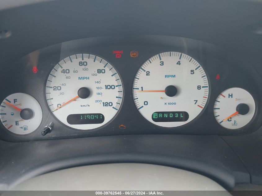 2003 Dodge Grand Caravan Se VIN: 1D4GP24323B241709 Lot: 39762545