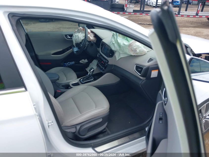 2019 Hyundai Ioniq Limited VIN: KMHC05LC1KU107467 Lot: 39762560