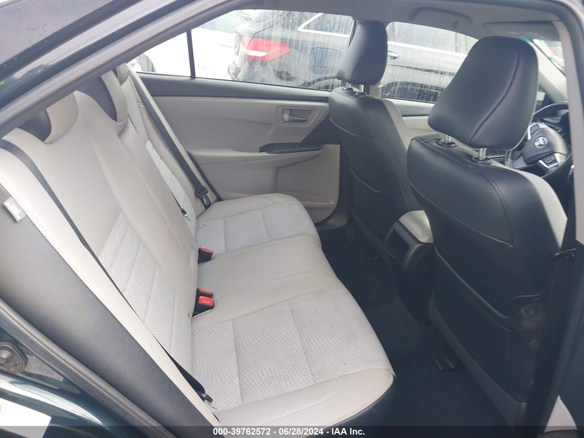 2016 Toyota Camry Se VIN: 4T1BF1FK8GU217879 Lot: 39762572