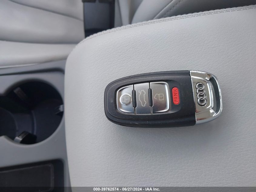 2016 Audi A4 2.0T Premium VIN: WAUAFAFL5GN008020 Lot: 39762574