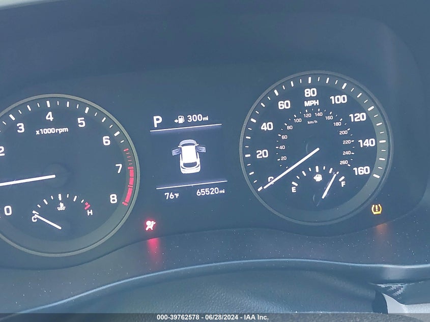 VIN KM8J2CA47LU111834 2020 HYUNDAI TUCSON SE