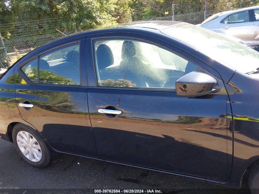 2017 Nissan Versa 1.6 S/1.6 S+/1.6 Sl/1.6 Sv VIN: 3N1CN7AP4HL813779 Lot: 39762584