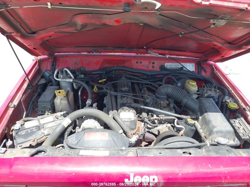 2001 Jeep Cherokee Sport VIN: 1J4FF48S11L544572 Lot: 39762595