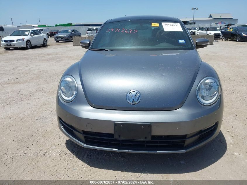 2013 Volkswagen Beetle 2.5L VIN: 3VWJX7AT0DM633079 Lot: 39762637