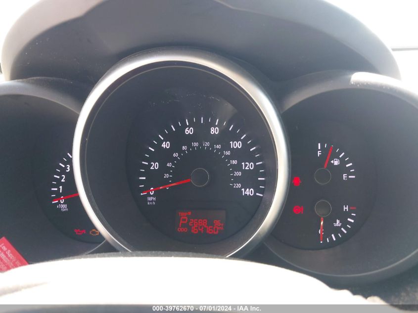 2012 Kia Soul + VIN: KNDJT2A60C7411081 Lot: 39762670