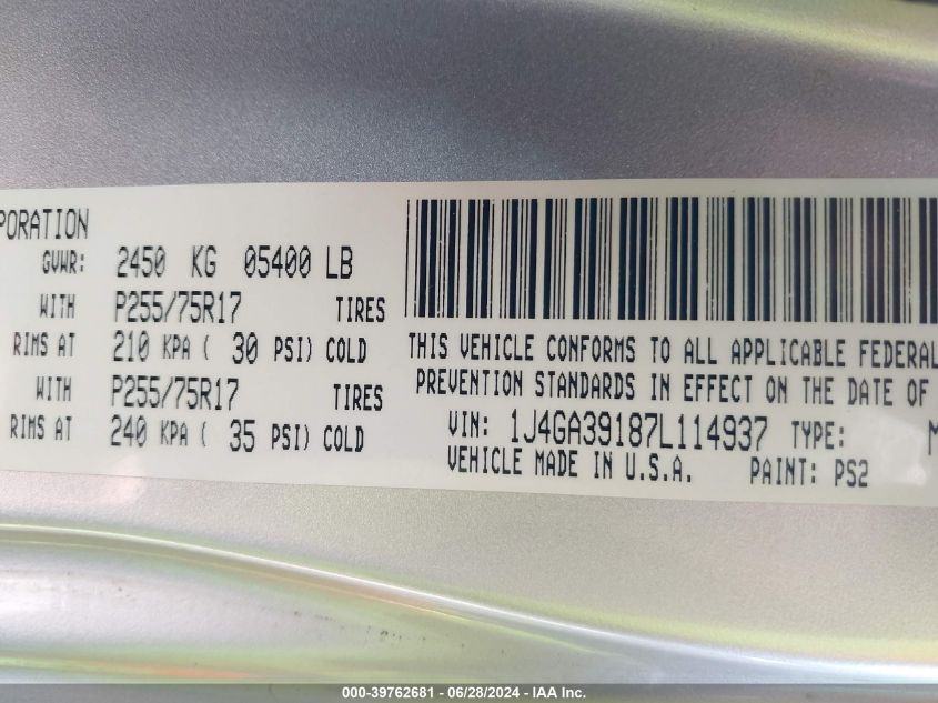 2007 Jeep Wrangler Unlimited X VIN: 1J4GA39187L114937 Lot: 39762681