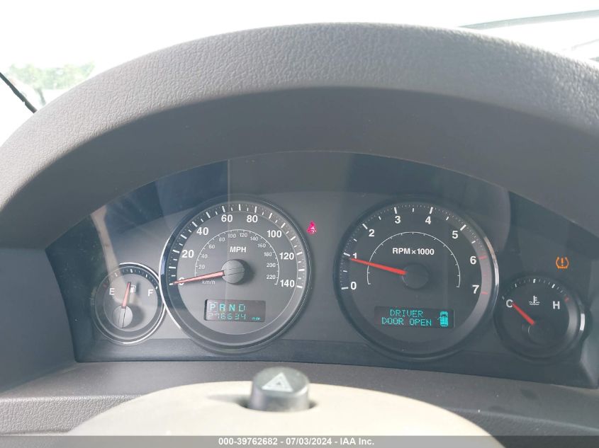 2005 Jeep Grand Cherokee Laredo/Columbia/Freedom VIN: 1J4GR48K65C651733 Lot: 39762682