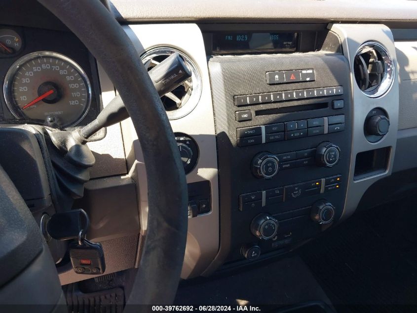 2010 Ford F150 Super Cab VIN: 1FTFX1EV4AFD83102 Lot: 39762692