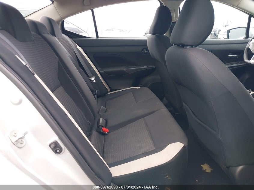 2021 Nissan Versa Sv Xtronic Cvt VIN: 3N1CN8EV7ML850415 Lot: 39762698