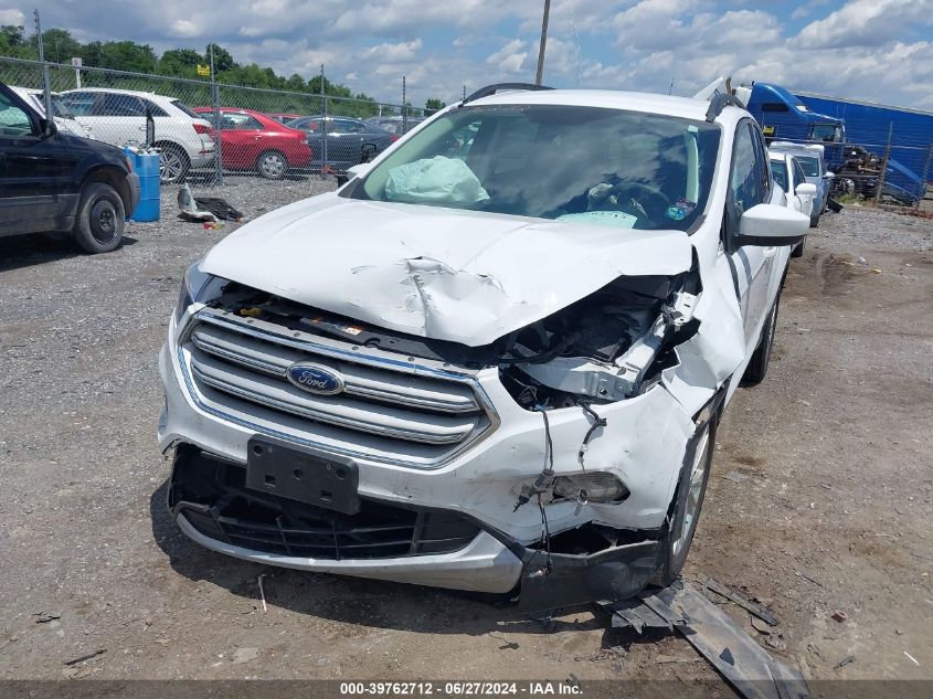 2018 Ford Escape Se VIN: 1FMCU9GD2JUD42070 Lot: 39762712