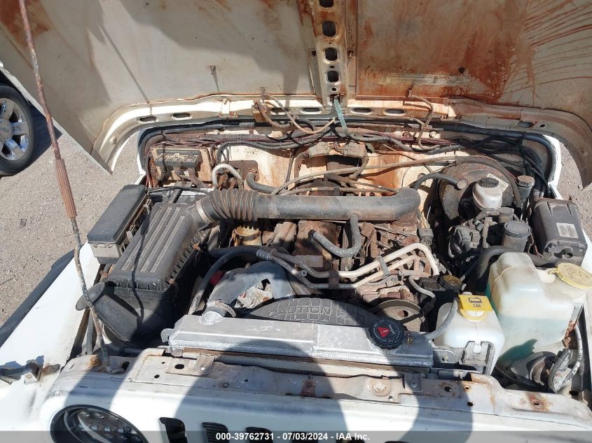 2002 Jeep Wrangler Sahara VIN: 1J4FA59S92P720412 Lot: 39762731