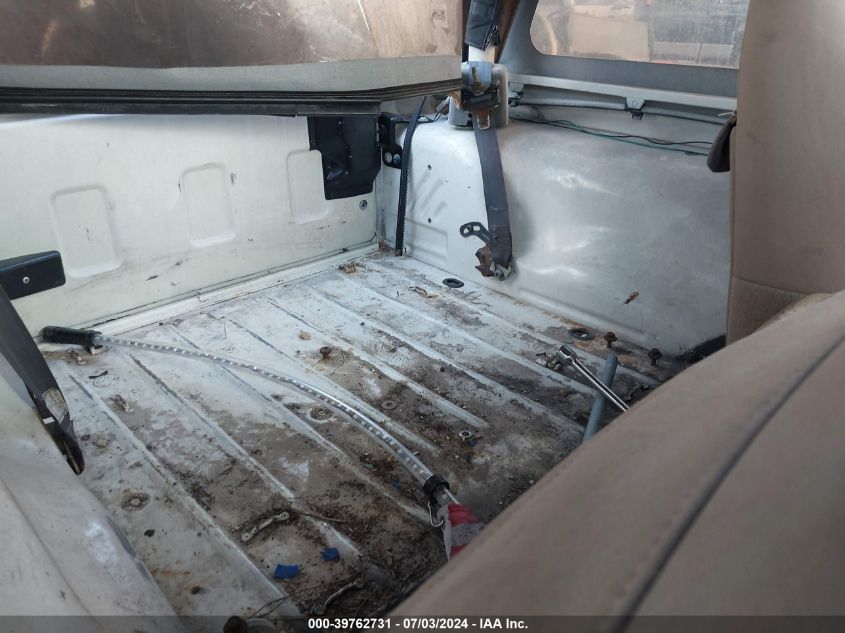 2002 Jeep Wrangler Sahara VIN: 1J4FA59S92P720412 Lot: 39762731