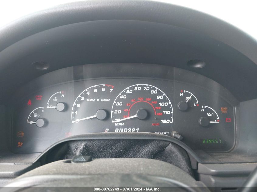 2002 Ford Explorer Xls VIN: 1FMZU62E02ZB07048 Lot: 39762749