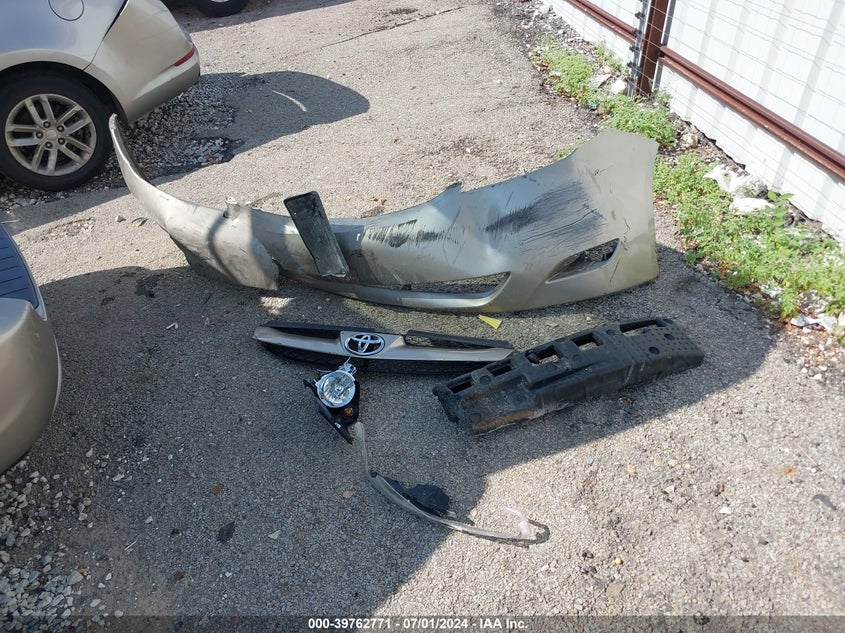 2010 Toyota Sienna Le VIN: 5TDKK4CC2AS333038 Lot: 39762771