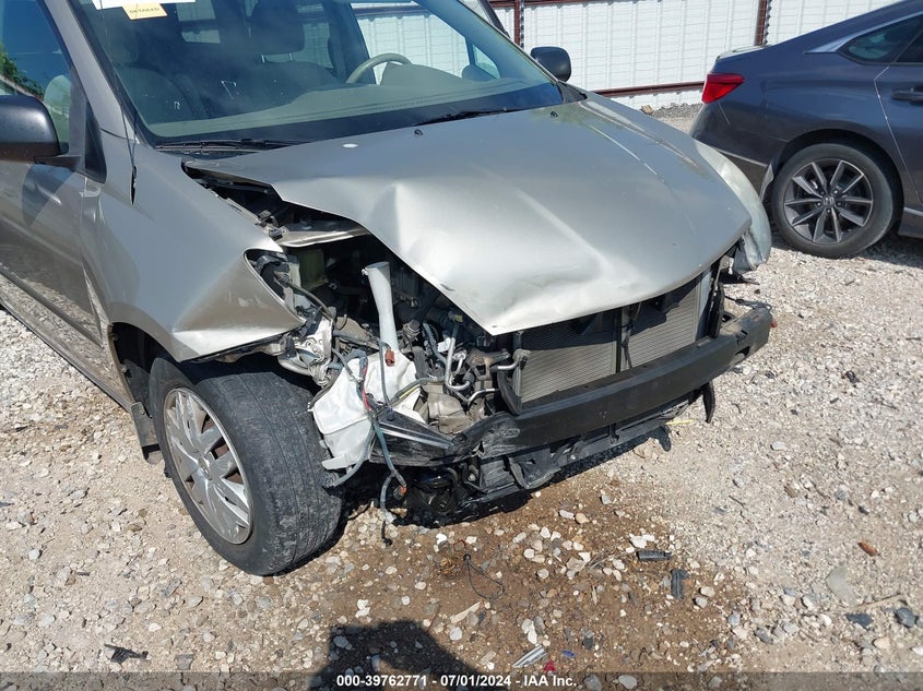 2010 Toyota Sienna Le VIN: 5TDKK4CC2AS333038 Lot: 39762771