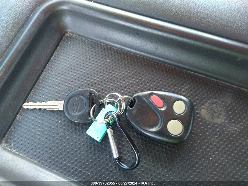 2006 Chevrolet Silverado 1500 Lt1 VIN: 1GCEK19BX6Z119060 Lot: 39762855