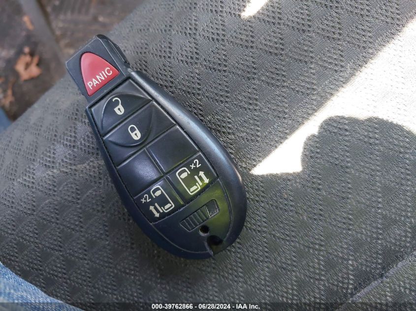 2010 Dodge Grand Caravan Sxt VIN: 2D4RN5D1XAR409626 Lot: 39762866