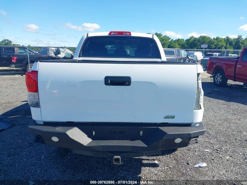 2011 Toyota Tundra Grade 5.7L V8 VIN: 5TFDW5F10BX175520 Lot: 39762880