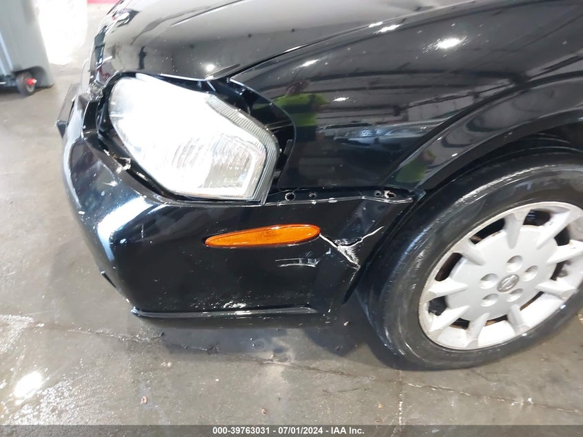 2000 Nissan Maxima Gle/Gxe/Se VIN: JN1CA31A7YT002019 Lot: 39763031