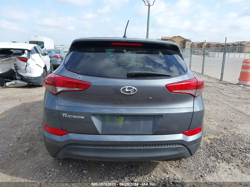 2018 HYUNDAI TUCSON SE - KM8J23A48JU658401