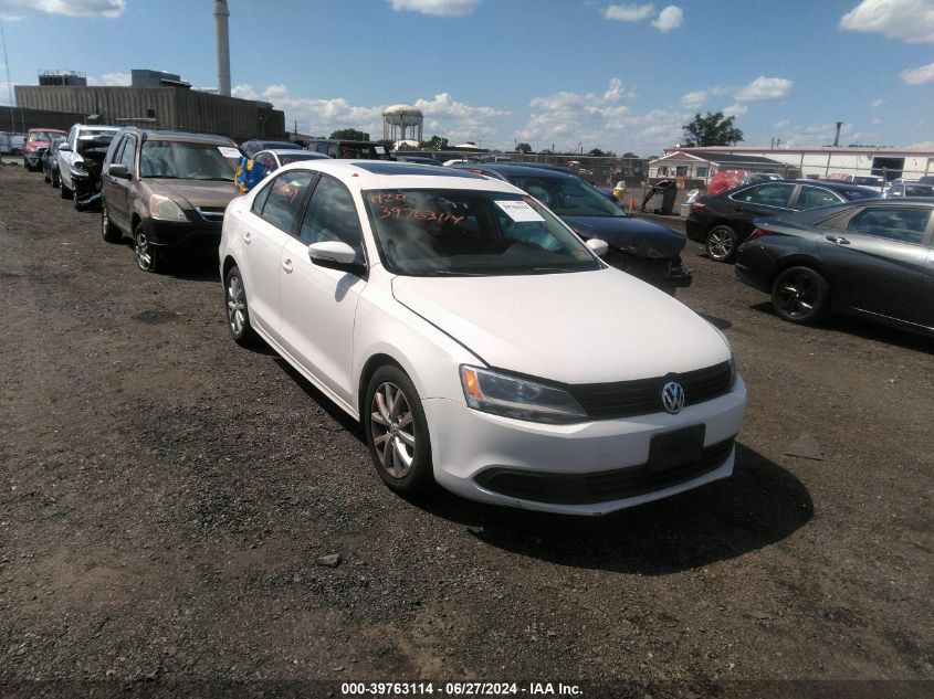 3VWDZ7AJ0BM384253 | 2011 VOLKSWAGEN JETTA