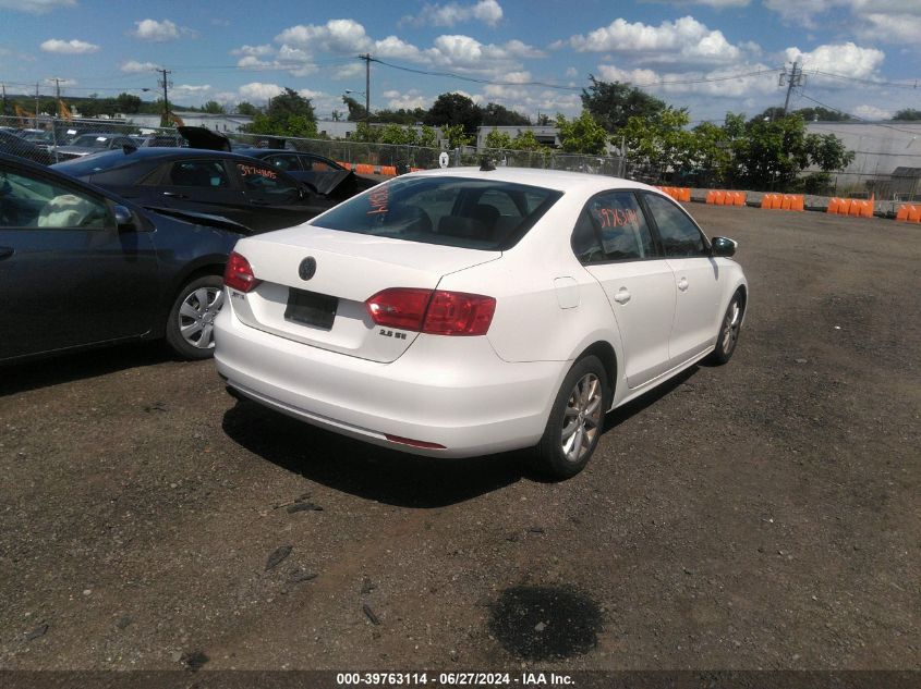 3VWDZ7AJ0BM384253 | 2011 VOLKSWAGEN JETTA