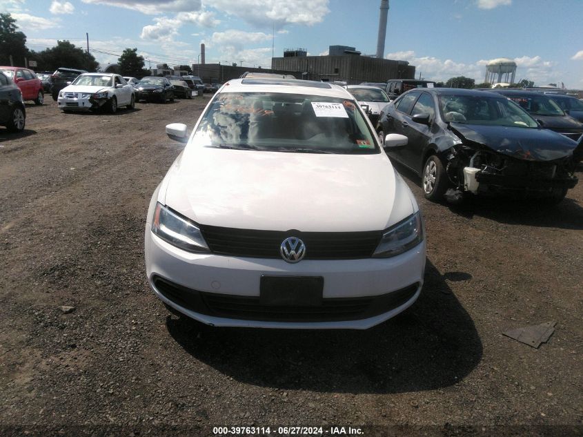 3VWDZ7AJ0BM384253 | 2011 VOLKSWAGEN JETTA