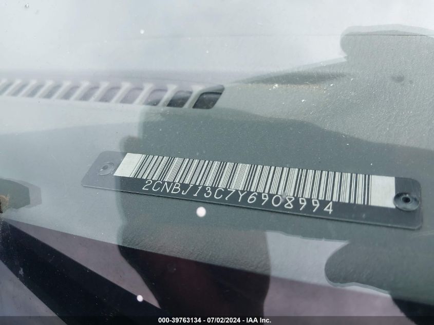 2000 Chevrolet Tracker Hard Top VIN: 2CNBJ13C7Y6908994 Lot: 39763134