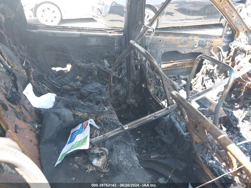 2010 Nissan Rogue S VIN: JN8AS5MT4AW001946 Lot: 39763143