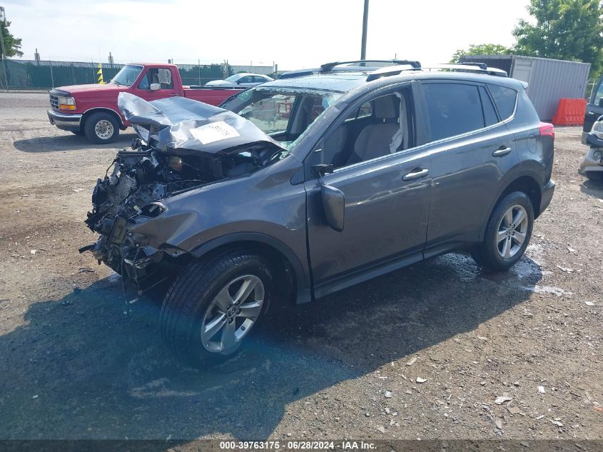 2T3RFREV3FW249959 2015 TOYOTA RAV 4 - Image 2