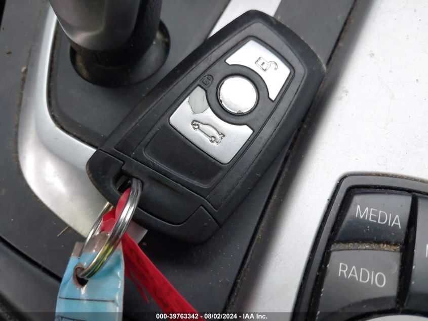 2013 BMW 328I xDrive VIN: WBA3B5G56DNS04457 Lot: 39763342