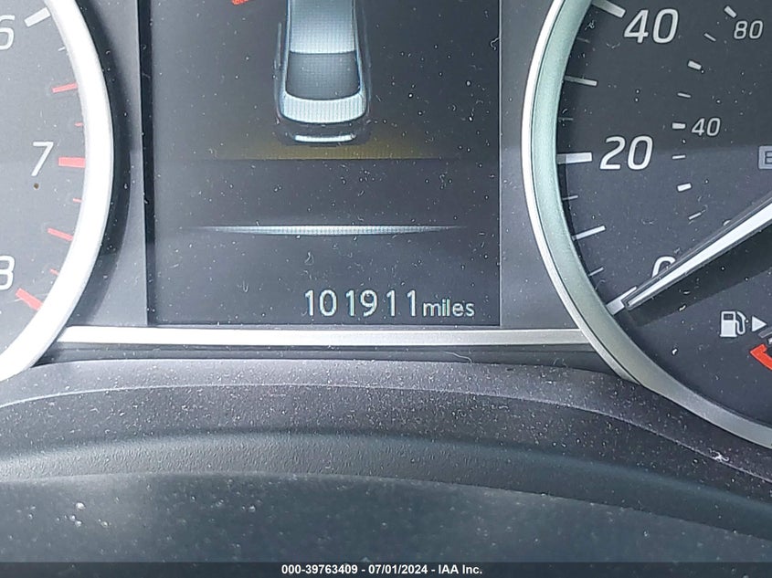 2017 Nissan Sentra Sr VIN: 3N1AB7APXHY213769 Lot: 39763409