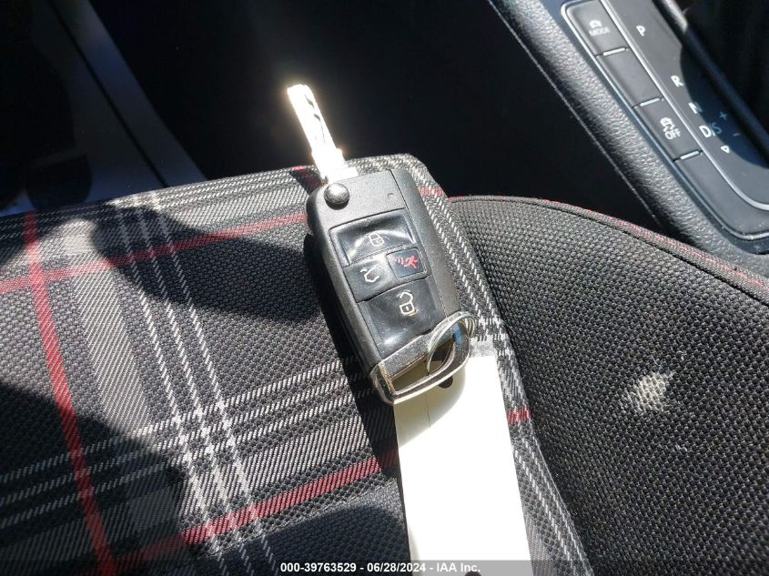 2016 Volkswagen Golf Gti S 4-Door VIN: 3VW4T7AU3GM024588 Lot: 39763529