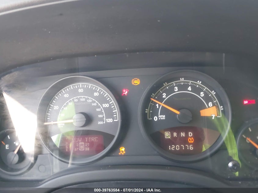 2014 JEEP PATRIOT LATITUDE - 1C4NJPFB3ED529320