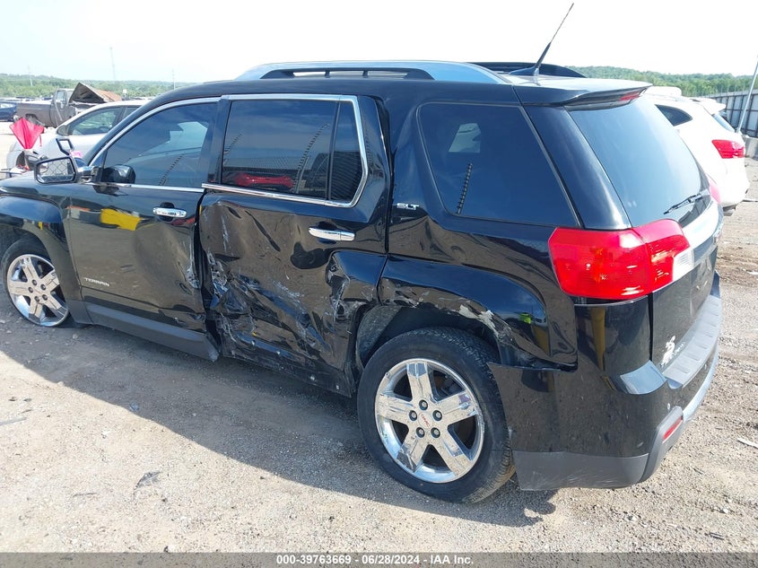 2013 GMC TERRAIN SLT - 2GKFLXE32D6120803