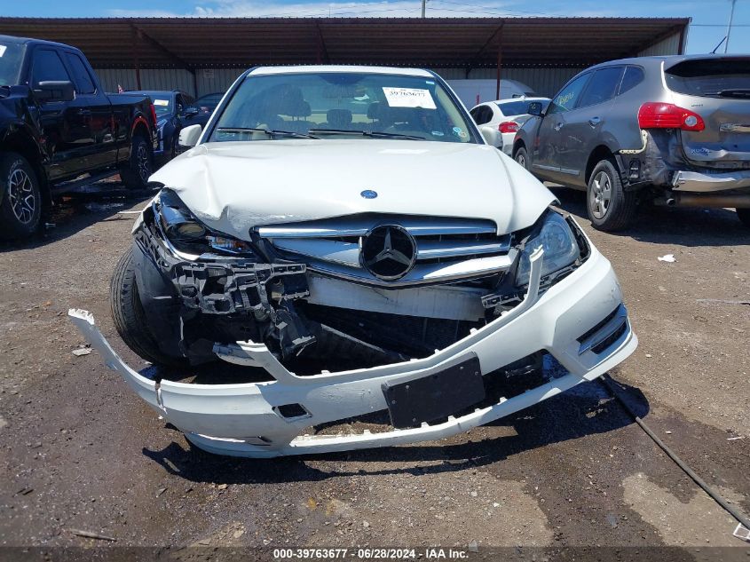 2012 Mercedes-Benz C 300 Luxury 4Matic/Sport 4Matic VIN: WDDGF8BB9CR230524 Lot: 39763677