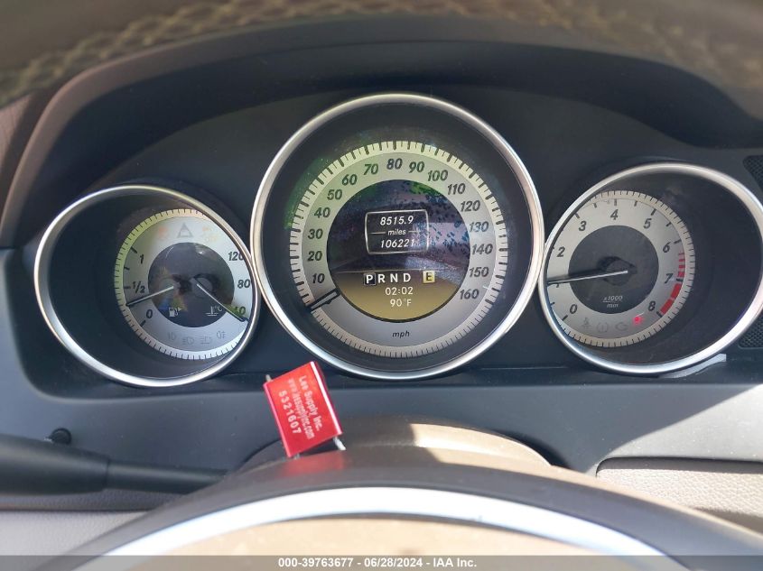 2012 Mercedes-Benz C 300 Luxury 4Matic/Sport 4Matic VIN: WDDGF8BB9CR230524 Lot: 39763677