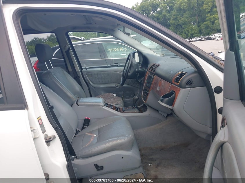 2000 Mercedes-Benz Ml 320 VIN: 4JGAB54E9YA217727 Lot: 39763700