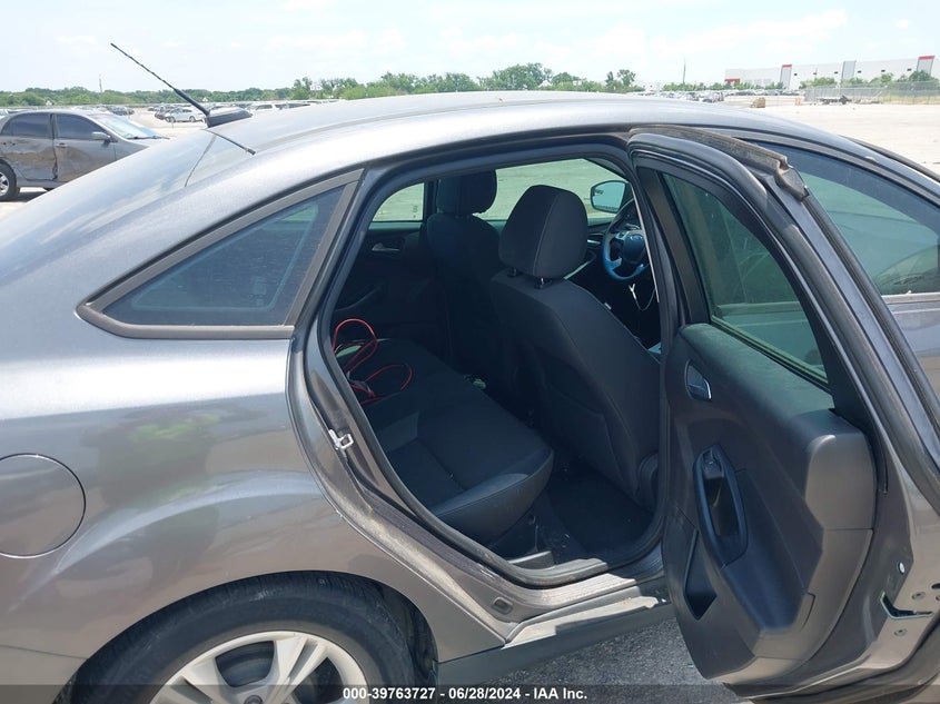 2014 Ford Focus Se VIN: 1FADP3F21EL246820 Lot: 39763727