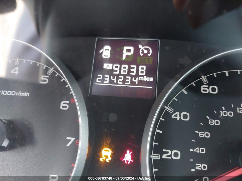 2013 Subaru Outback 2.5I Premium VIN: 4S4BRCCCXD3243479 Lot: 39763748