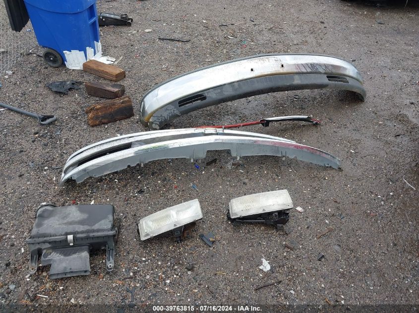 1999 Chevrolet Express VIN: 1GBFG15R3X1134352 Lot: 39763815