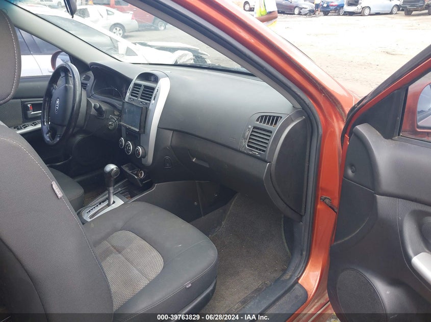 2007 Kia Spectra Sx VIN: KNAFE161675003173 Lot: 39763829