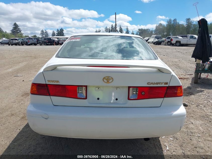 2000 Toyota Camry Ce VIN: 4T1BG22K7YU929777 Lot: 39763905